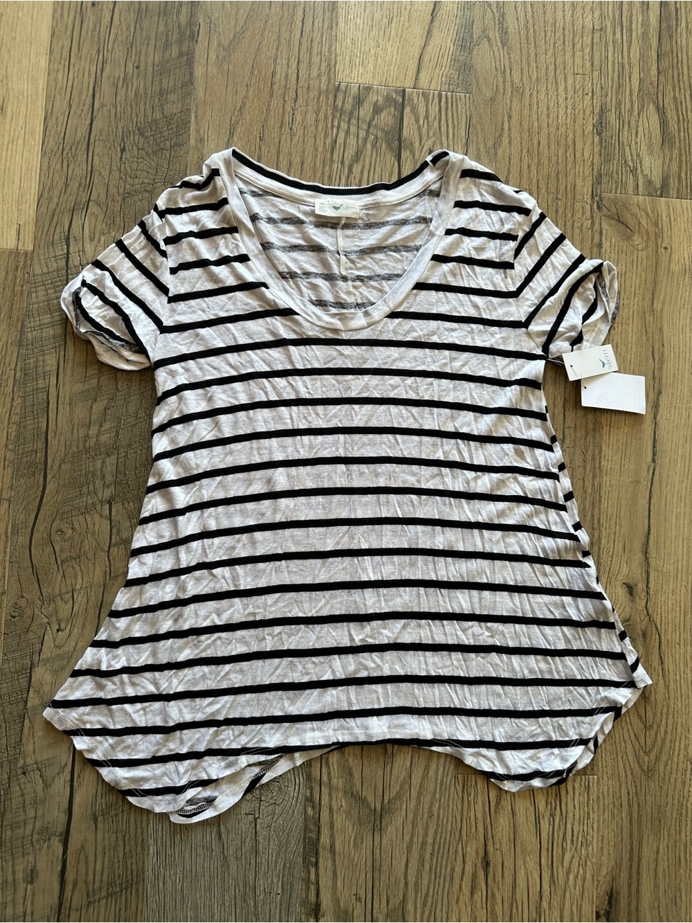 NWT Stem Striped Scoop Neck Women's Top White and Black Size Extra Small